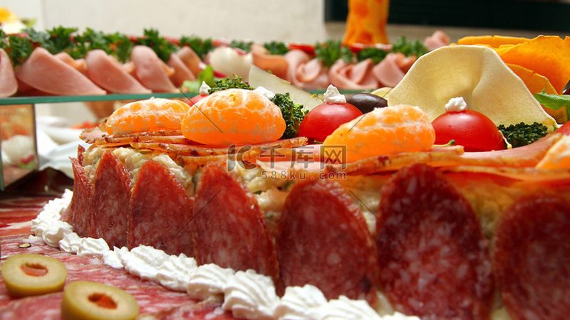 食堂食材配送和传统采购哪个好